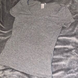 Forever 21 Gray Short Sleeve Tee